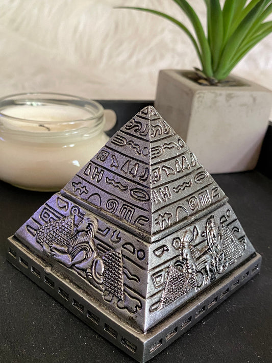 Pyramid - Resin with Pyrite tumble Keepsake